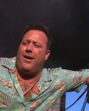 Uncle Kracker Wyandotte